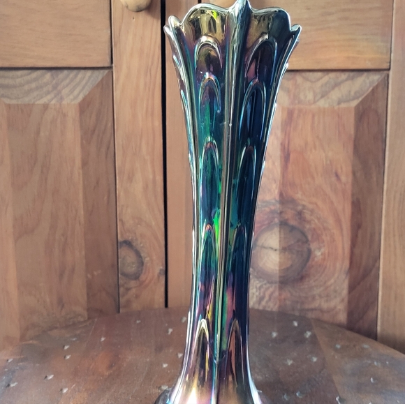 Fenton Carnival Glass Vase - Picture 8 of 14